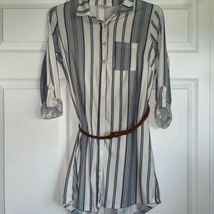 “no comment NY->LA” Brand. Foldable sleeve day/brunch dress